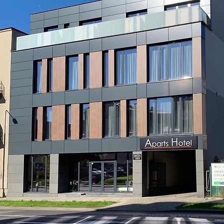 Aparts Hotel Радом Екстериор снимка